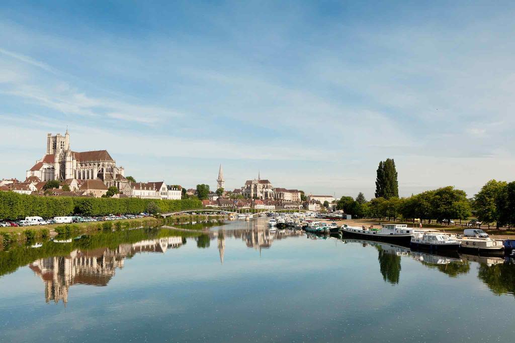 Hotel Ibis Auxerre Centre Exterior foto